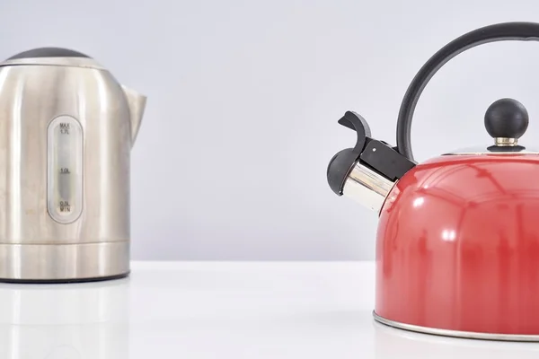 Red Stove Kettle — Stock Photo, Image