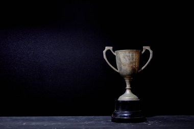 Kupanın stüdyo fotoğrafı.