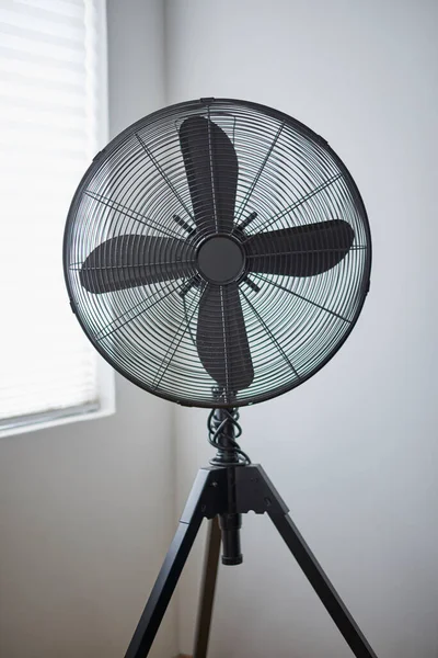 Studio Photo Electric Cooling Fan — Stock Photo, Image