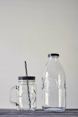 Mutfak rafının stüdyo fotoğrafı.