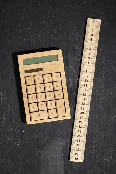 Une Photo Studio Une Calculatrice Bois — Photo