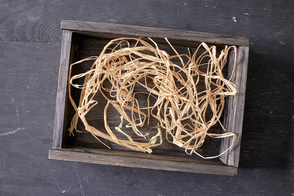 Una Foto Estudio Una Caja Madera Negra — Foto de Stock