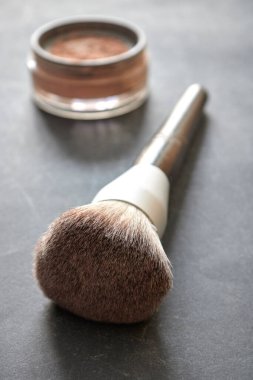 Makyaj fırçalarının stüdyo fotoğrafı.