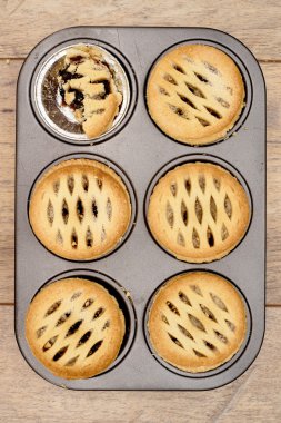 Noel kıymalı börek