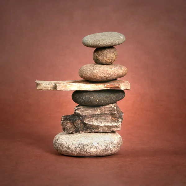 Even rocks balancing on each other — Stock Photo, Image