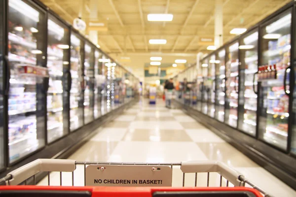 An aisle in grocery store — Stock Photo, Image