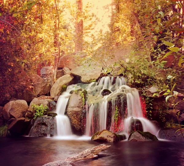 Vackra vattenfall — Stockfoto