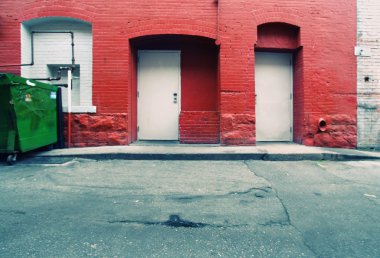 Bin eski tuğla duvara reddetme