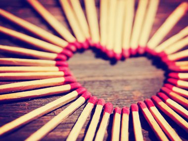 kalp şeklinde matchsticks