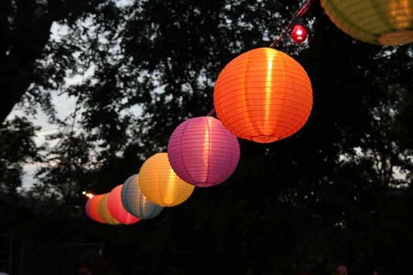 Linternas de papel chinas en la fiesta — Foto de Stock