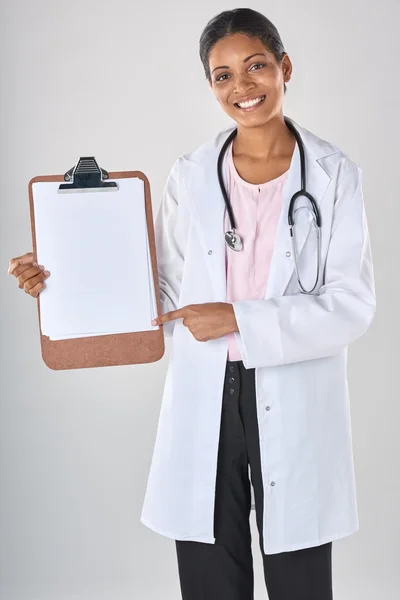 Medical research personnel holding clip board — Stock Photo, Image