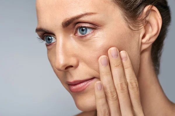 Concetto di cura della pelle in studio — Foto Stock