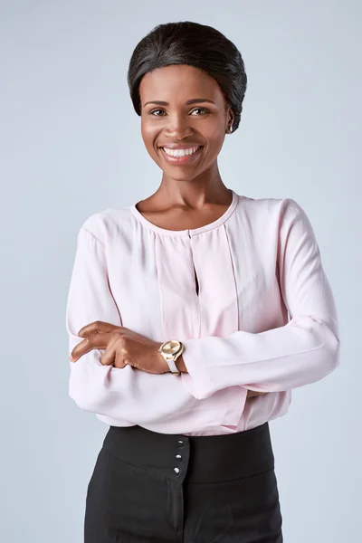 Business woman with crossed arms — Stock Photo, Image