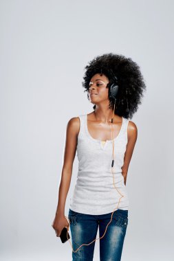 Afrikalı kadın dans