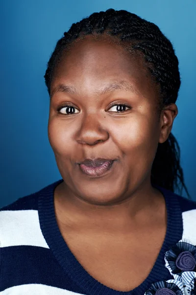 Смішне обличчя африканська жінка — стокове фото
