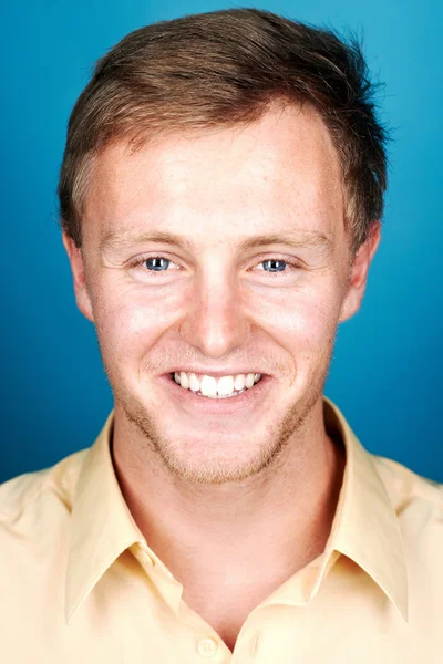 Real happy smiling man — Stock Photo, Image