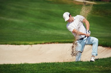 golfçü isabet top gelen tehlike