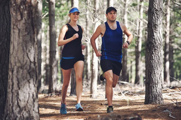 Pareja corriendo por deporte —  Fotos de Stock