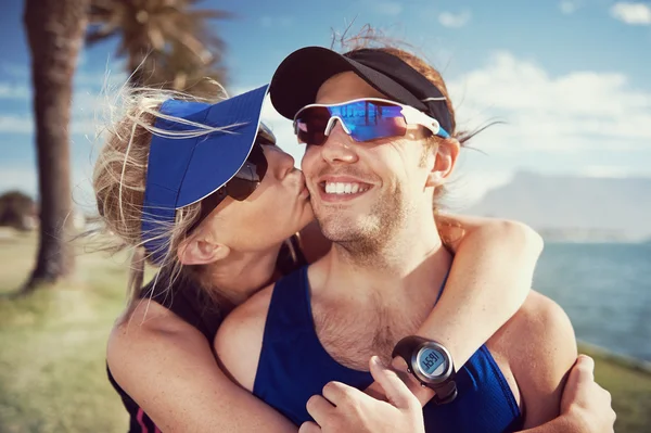 Couple training in the park — Stock Photo, Image