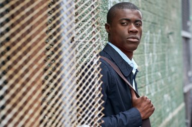 Kentsel şehir içinde Afrika iş adamı