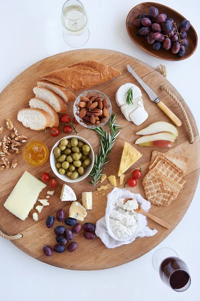 Cheese platter for two — Stock Photo, Image