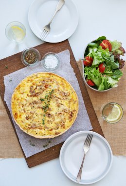 Öğle Yemeği kiş tart