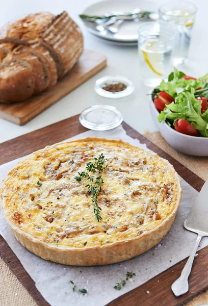 Tarte à la quiche du déjeuner — Photo