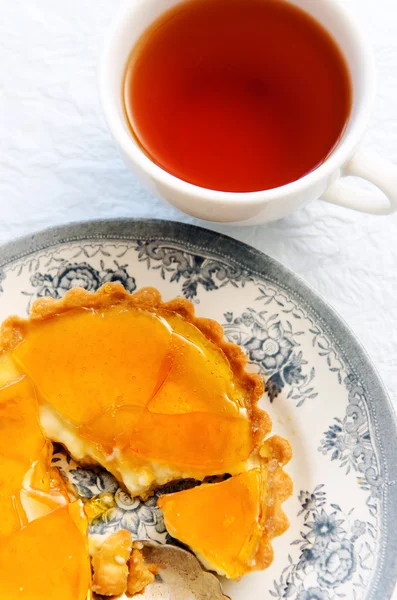 Torta de sobremesa em pla — Fotografia de Stock