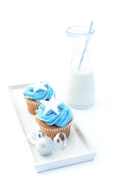 Pastelitos de Navidad y leche — Foto de Stock