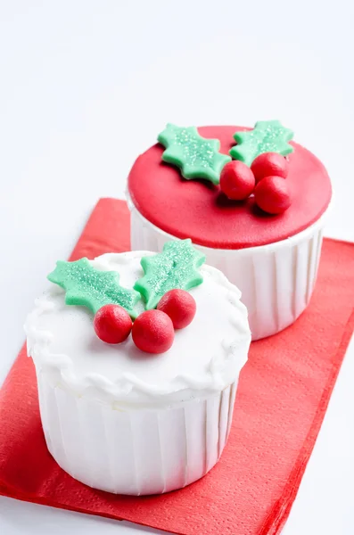 Seasonal christmas cupcakes — Stok fotoğraf