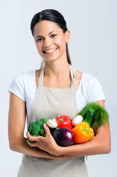 野菜で幸せな健康な女性 — ストック写真