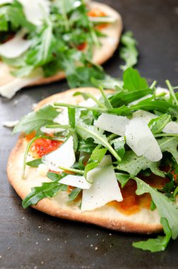 Rustik mini pizzalar