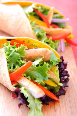 Duo tavuk dürüm tamamladı