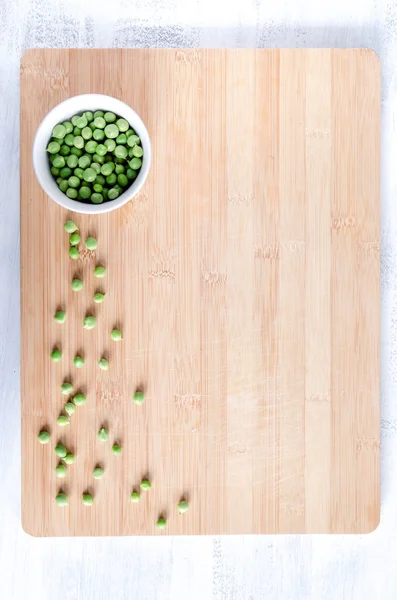 Overhead view of vegetable on wooden board — Stock Photo, Image