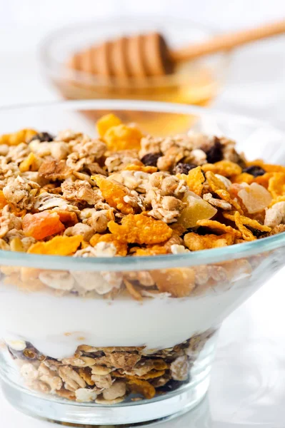 Delicioso tazón de cereal de desayuno —  Fotos de Stock