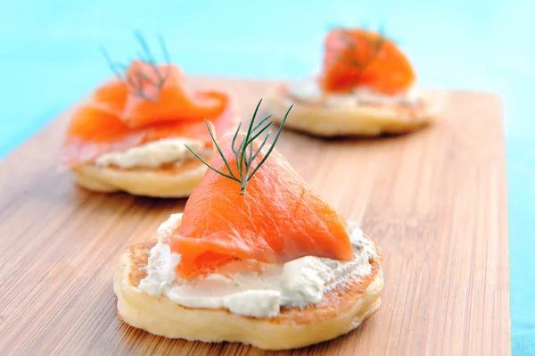 Appetising smoked salmon — Stock Photo, Image