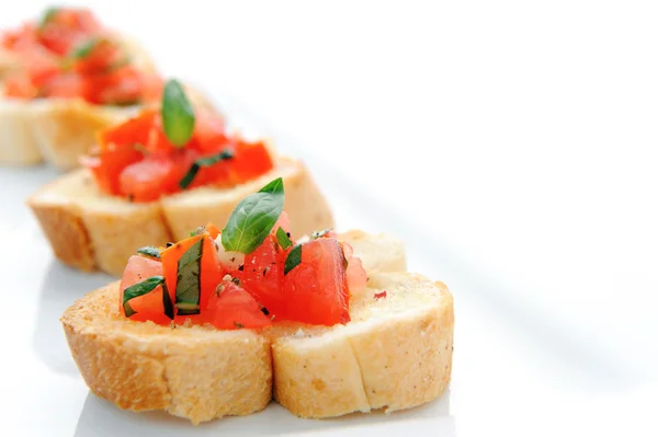 Italiaanse bruschetta met tomaat — Stockfoto