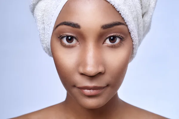 Afrikansk kvinna skönhet — Stockfoto