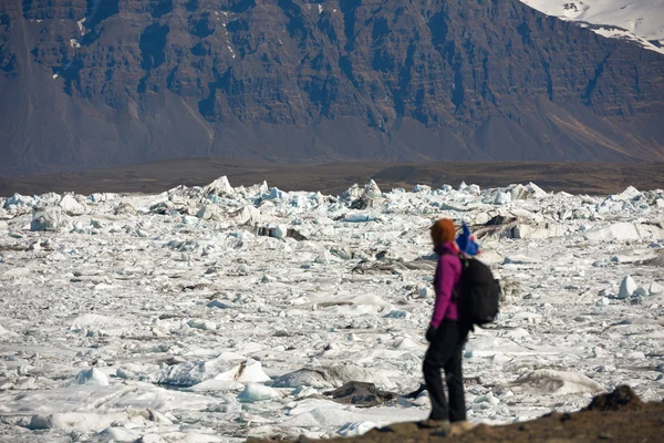 Tání ledovců v Jokulsarlon ledovcová laguna — Stock fotografie