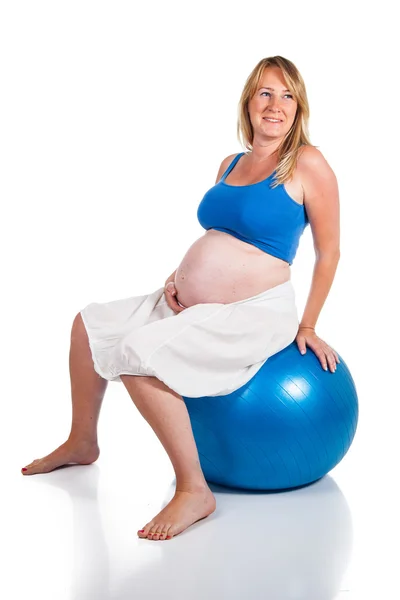 妊娠中のブロンドの女性 — ストック写真