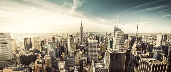 New York City harika gökyüzünün altında 