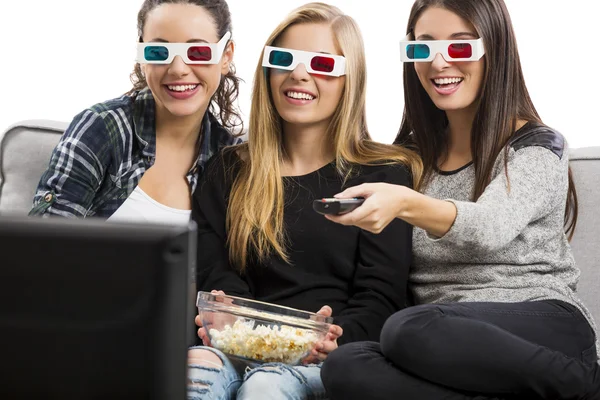 Ragazze che guardano film 3D — Foto Stock