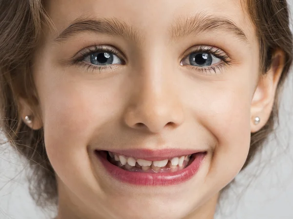 Chica feliz sonriendo — Foto de Stock