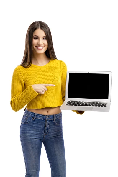 Woman showing something on a laptop — Stock Photo, Image