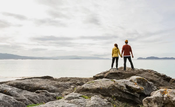 Vue Arrière Couple Jouissant Vue — Photo