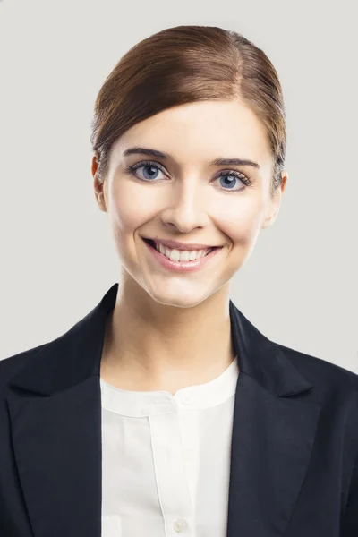 Sorrindo jovem mulher — Fotografia de Stock