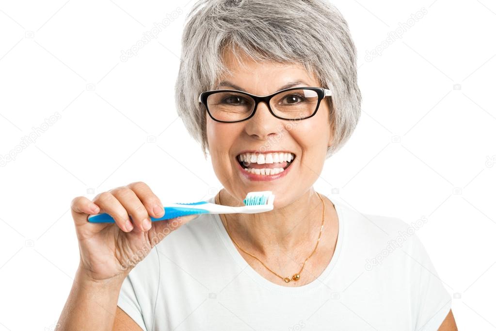 Brushing teeth