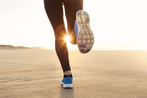 Beautiful woman running — Stock Photo, Image