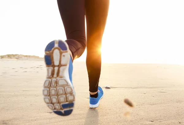 Beautiful woman running — Stock Photo, Image