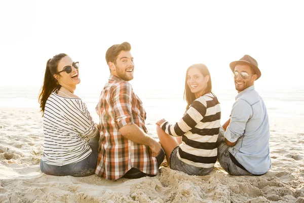 Zomer tussen vrienden — Stockfoto